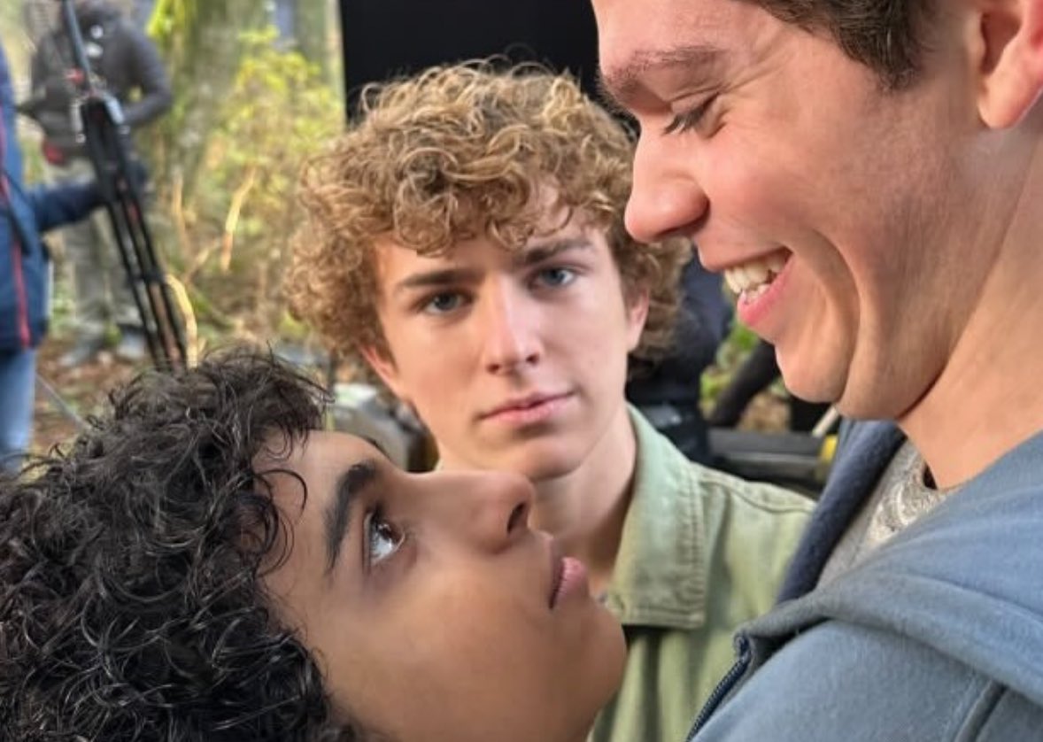 m ౨ৎ tweet media