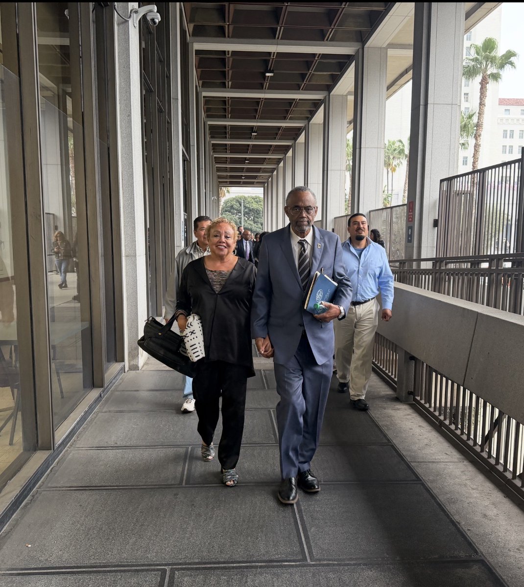 IRMUnfiltered's tweet photo. After Day 2 of the Curren Price preliminary hearing, supporters and attorneys alike are asking: What is the crime? Our latest reporting breaks it down. 👇
🔗 https://t.co/88GnOId3HL https://t.co/fBkoQw1Naz