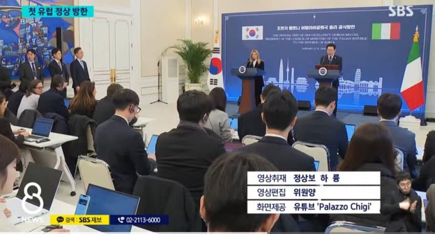 rainbow241207's tweet image. SBS 기자이름 보고 가세요. 정상보 / 하륭 / 위원양. 이건 한국인의 한국 언론이 아니네요.