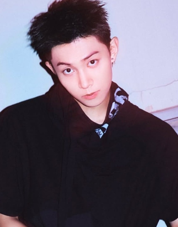 USE ' HEY / ✉️ ' - ENGLISH ONLY tweet media