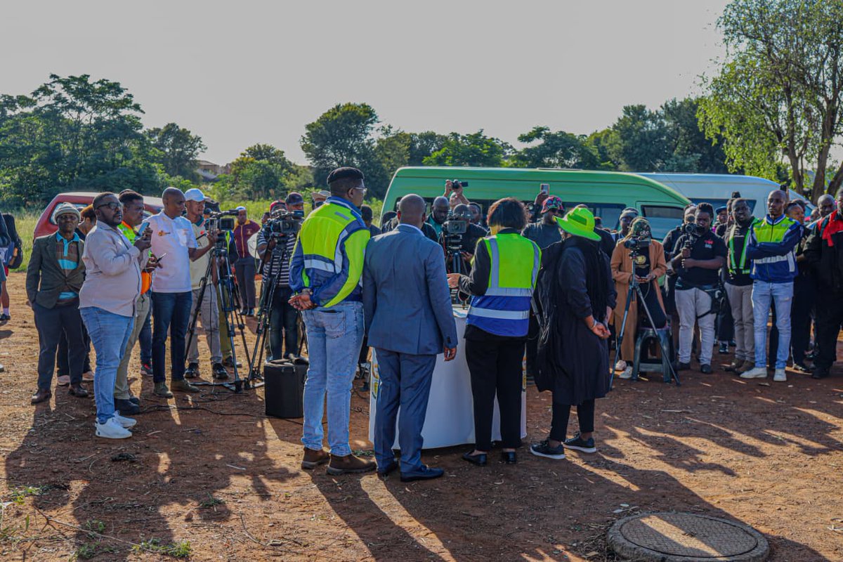 Department of Transport tweet media