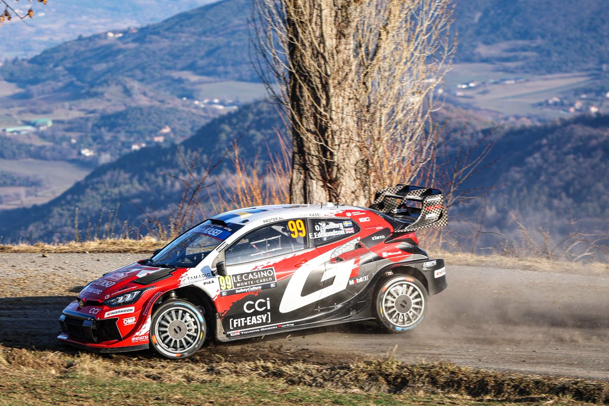 FranceRacingfr's tweet photo. #WRC Avec l'arrivée de la neige sur les premières spéciales, cette première étape du #RallyeMonteCarlo  s'annonce épique ! https://t.co/PjNAY1TzXN