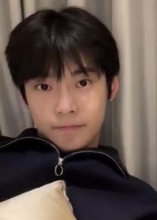 _mxeum's tweet image. 전 부쳐? @.@                                      전부 쳐