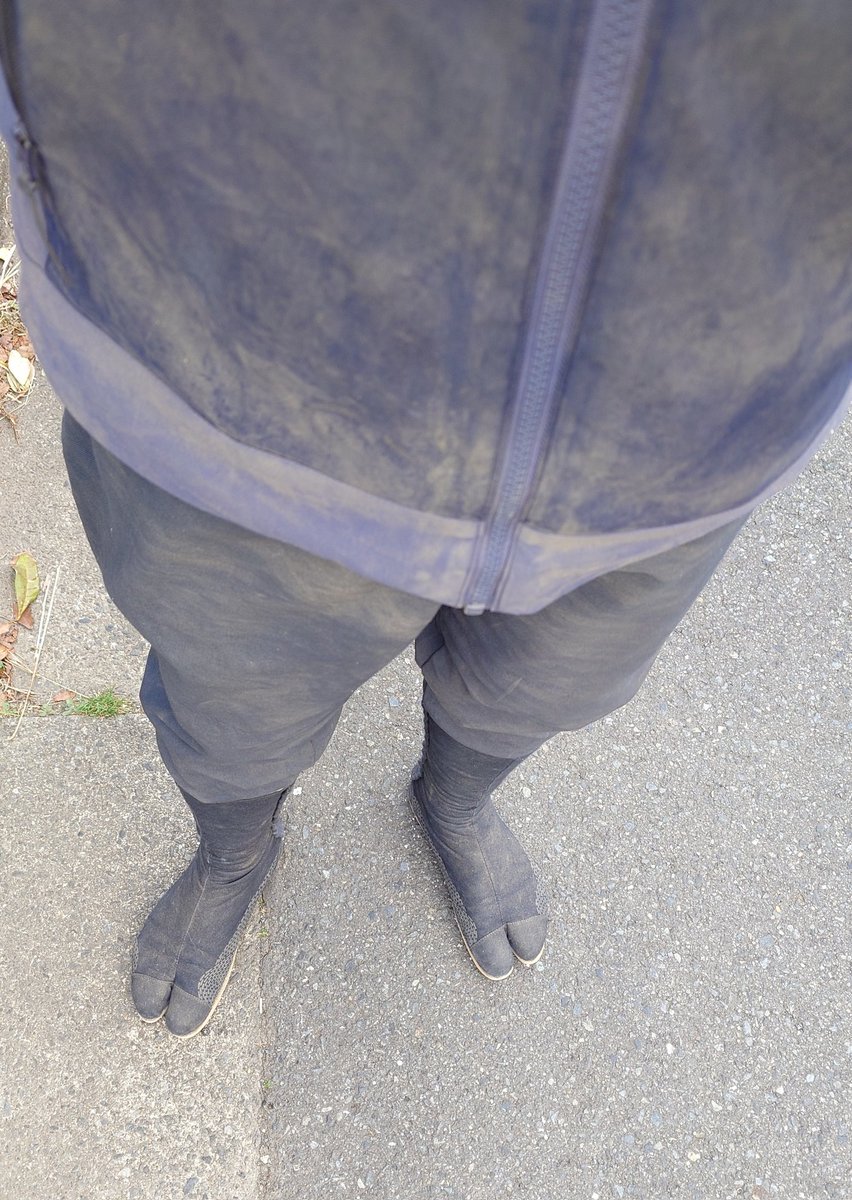 お疲れさん
今日も砂埃まみれ