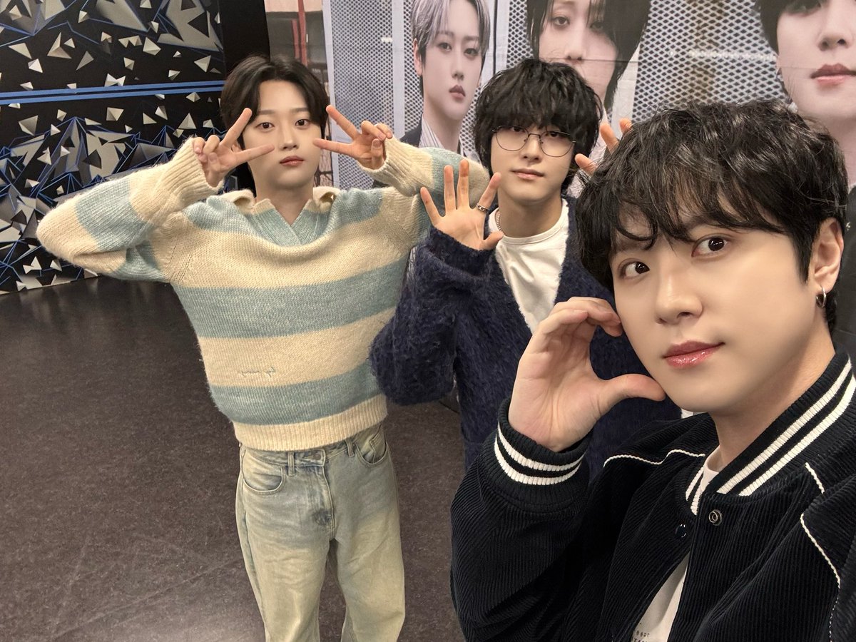 WEi_Official_JP's tweet photo. Tokyo Day 7🌟

#위아이 #WEi 
#Wonderland #HOME https://t.co/o6NwKnLMdh