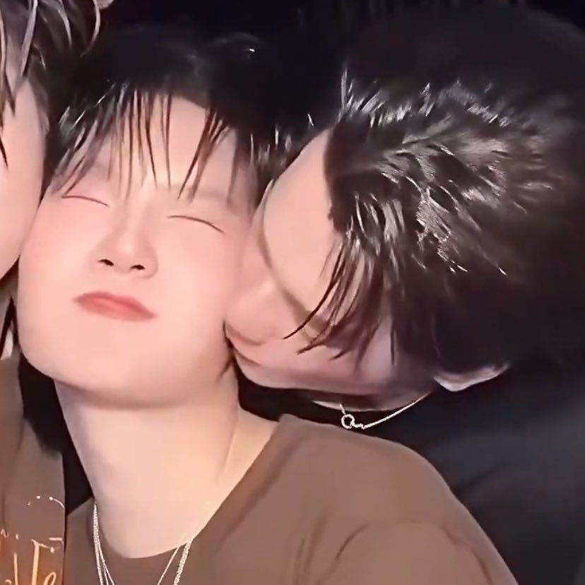 ตอนนั้น                                                ตอนนี้