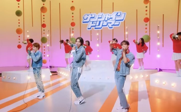 デニムパンツの布面積大きくない？？？？ #SnowMan #向井康二