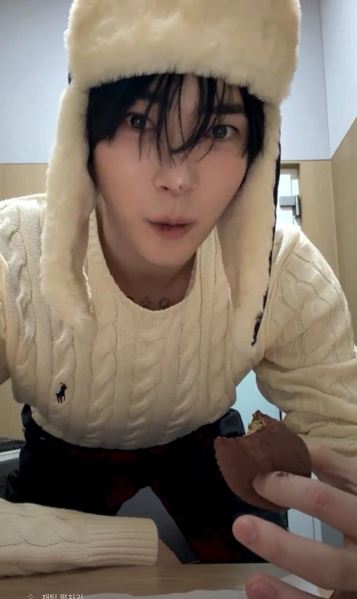 생각보다 더 귀여움 늘 상상을 뛰어넘으심 소원성취함