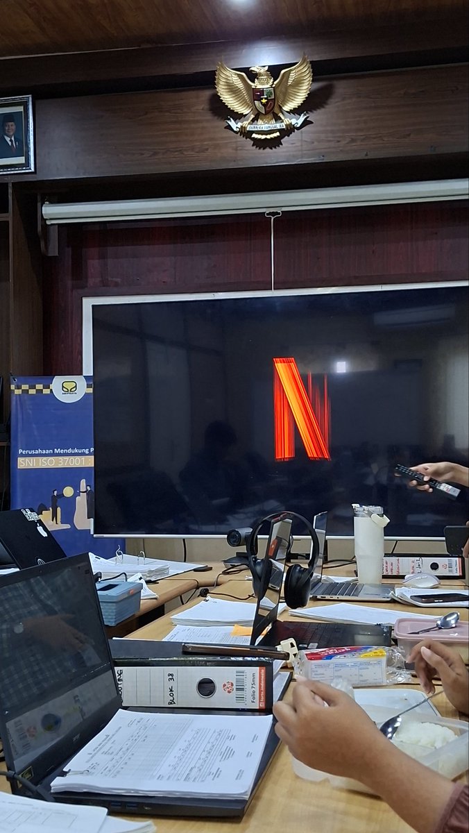 httpslalak's tweet image. day 10 tetep input laporan lapangan + harus bisa baca tulisan orang lapangan