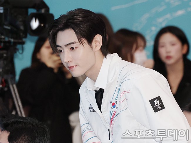 enhypenupdates's tweet image. [PHOTO] 260122

SUNGHOON at the '2026 Milano-Cortina Winter Olympics South Korean National Athletes Send-Off Ceremony' | Press Photo (1)

@ENHYPEN_members @ENHYPEN #ENHYPEN #엔하이픈 #SUNGHOON #성훈