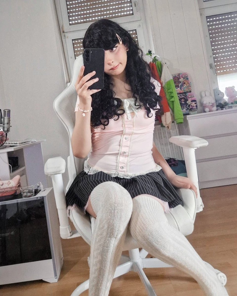 purutrap's tweet image. IM TRANS AND A WOMEN 🙋🏻‍♀️
.. just the truth 🏳️‍⚧️