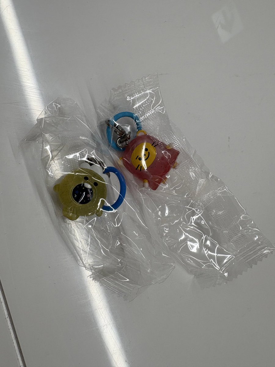 肩幅ペン tweet media