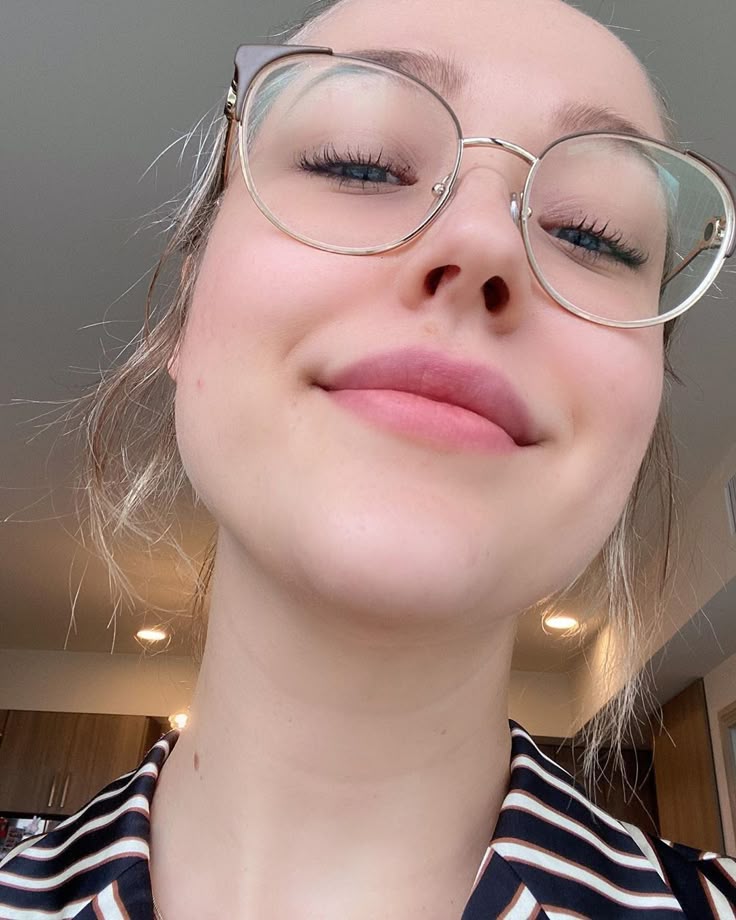 Lieblinge, schickt mir Küsse💋