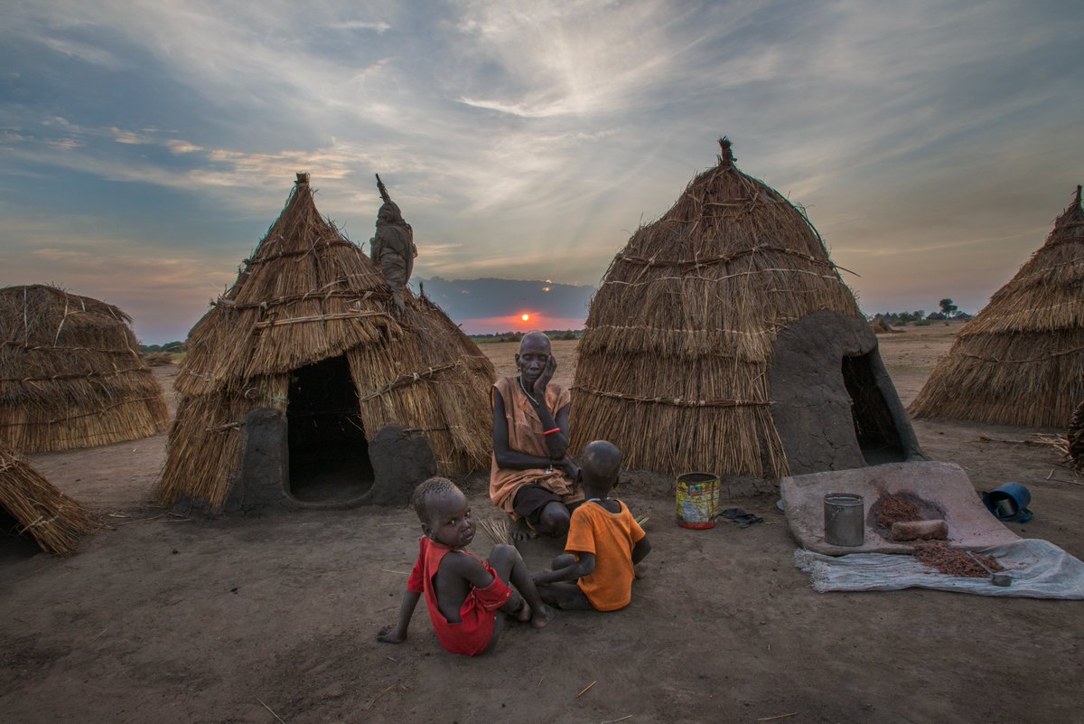 ECHO_CESAfrica's tweet image. The EU announces initial €1.9bn humanitarian aid budget for 2026, including €557m for Africa’s most crisis-affected regions amid conflict, displacement, food insecurity and climate shocks. link.europa.eu/3rvcTd  #EUAid.