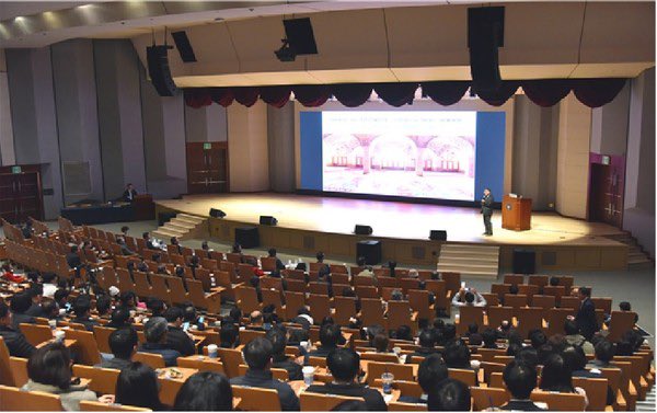 cg 아트홀 시야 궁금해서 찾아봤는데
이런 느낌인가봐요!