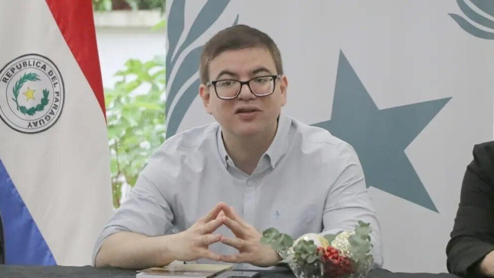 ▶️CARLOS MARTINI DESTROZÓ A TITULAR DEL ANEAES TRAS DESTACAR A STROESSNER | ​​🔥

El comunicador y escritor repudió las declaraciones de José Duarte Penayo y dijo que debe ser destituido.💣

"Imperdonable. Ya tendría que estar destituido a esta hora. Frente a Stroessner ni olvido