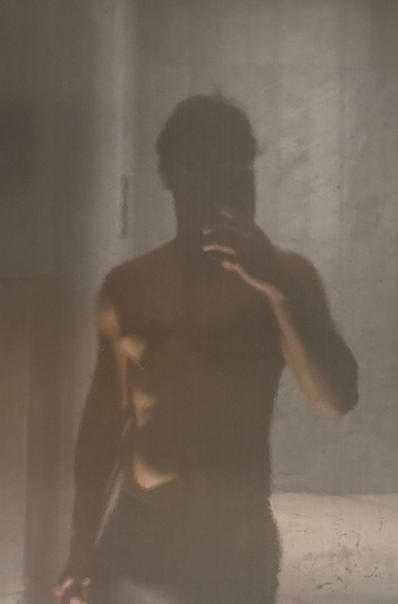 folkswagenolo's tweet image. swim 💦