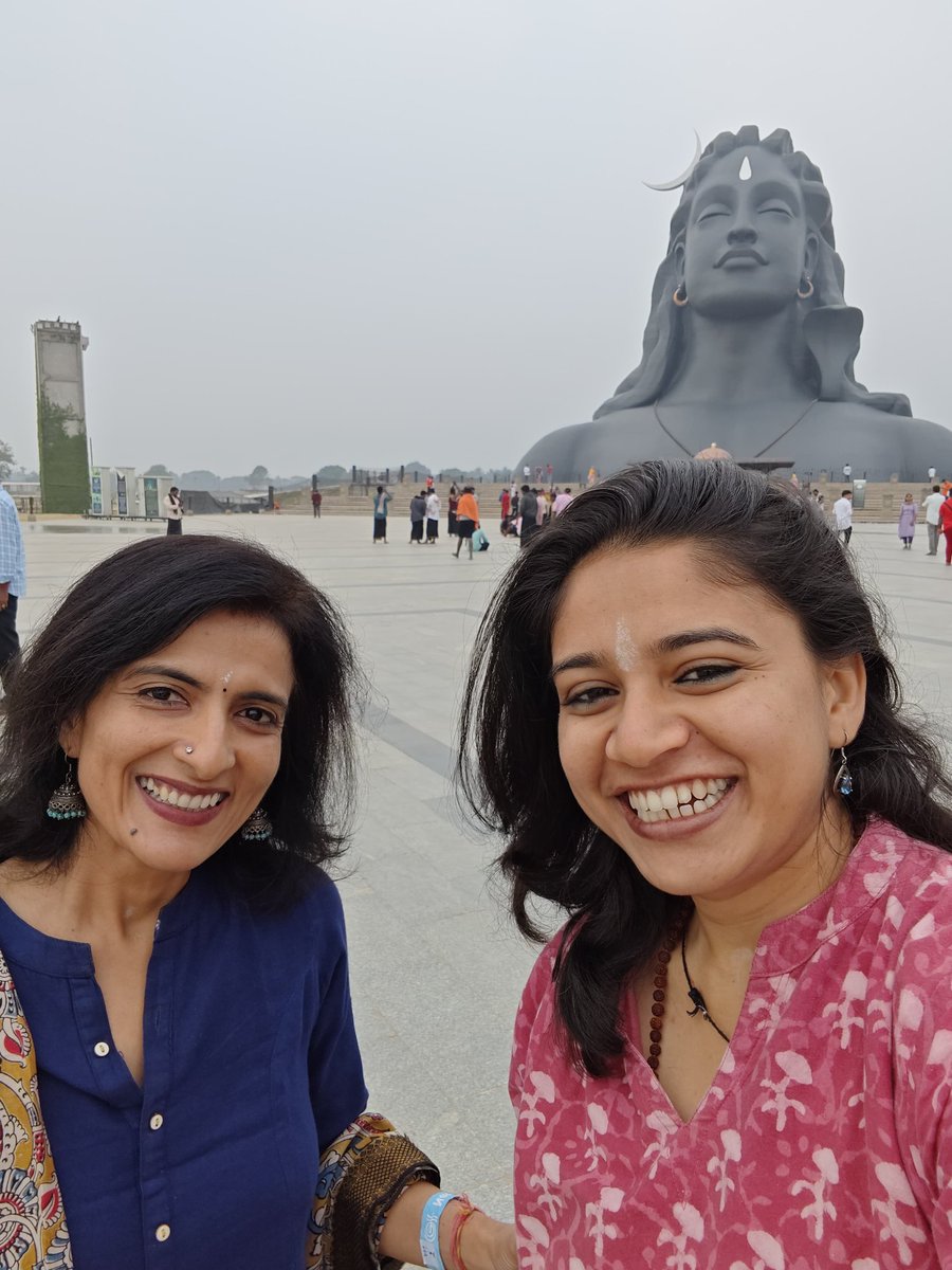 6amiji's tweet photo. What @SadhguruJV has created @ishafoundation is to be experienced. The energy of the kshetra is unmissable. Dhyanlinga &amp; Linga Bhairavi are exceptionally powerful. And a dip at the kund ..ah!  The schools need another post. Much Abhar @gargiuvacha @TMaunderer @watchingamoment https://t.co/2MxEJ2RFEM