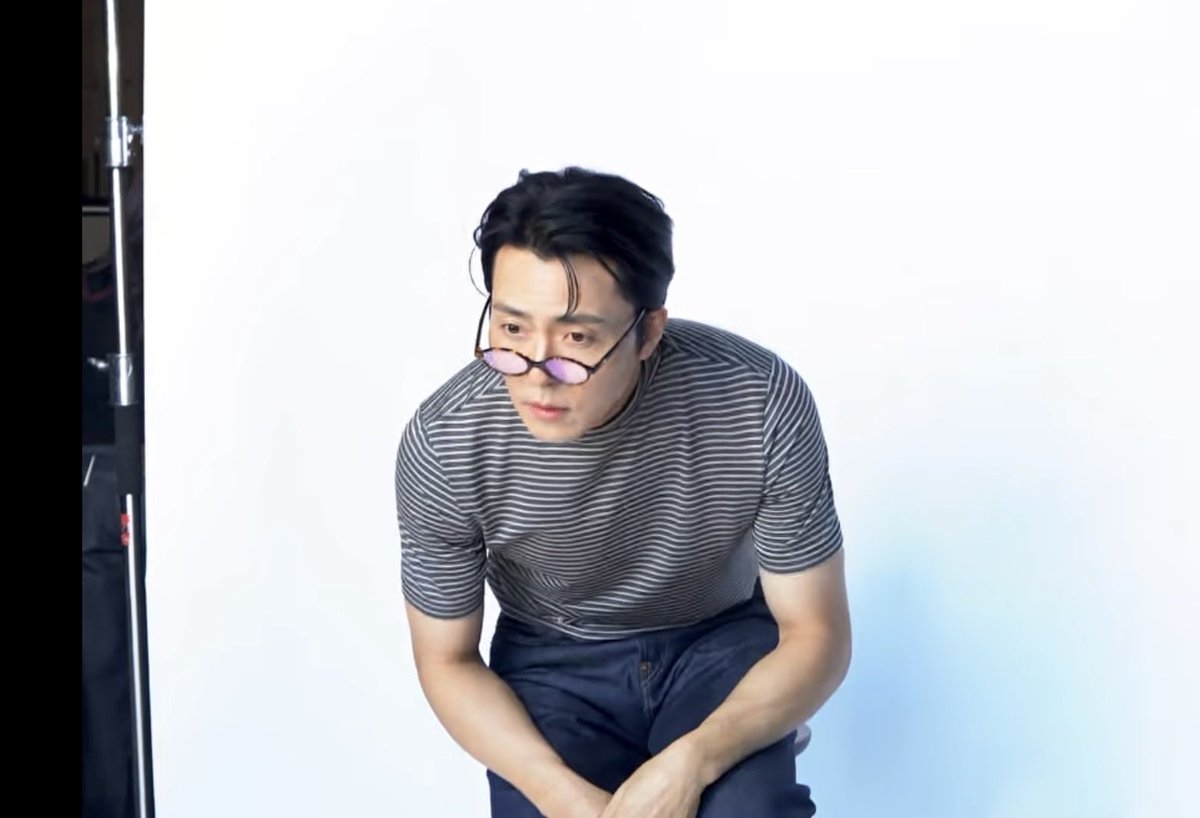 12290_h's tweet photo. 부끄러워한거 치곤 제일 잘어울려요.. https://t.co/TVB8AwIkPP