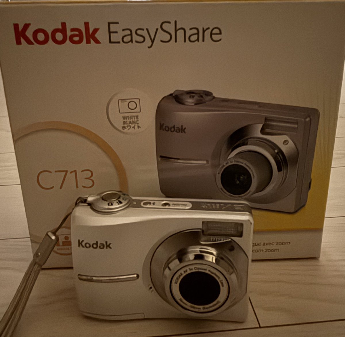 alsjungsla's tweet image. #RT이벤트 #팔로우이벤트

지민이 손민수(였던) 디카 나눔합니다
저는 잘 안 써서 필요하신 분께 드릴게요

마이 아닌 분들 참여 가능하지만 저 에스파 얘기 많이 해요

마이분들 참여하시고 제발 나랑 같이 에스파 얘기해요

당발은 2월초중쯤