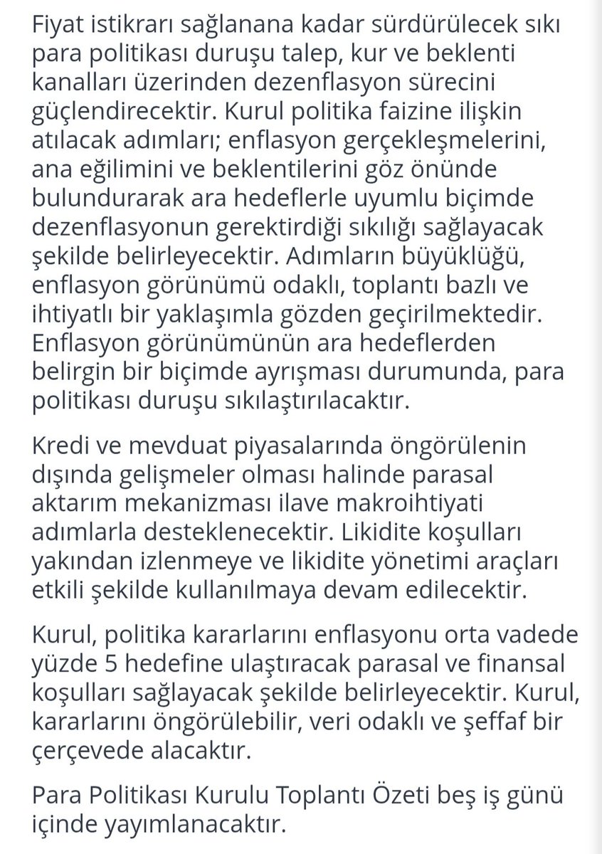 TCMB, sadece 100 baz puan indirimle faizi %37'ye düşürdü.

Öncü veriler Ocak'ta enflasyonun artacağına işaret ediyormuş.

Sonuç: Enflasyon yükselecek deyip faiz indiren bir Merkez Bankası oksimorondur.

3 yıl önce %19'u çok görüp, faizi %50'ye fırlatan bir MB ise morondur.
😅