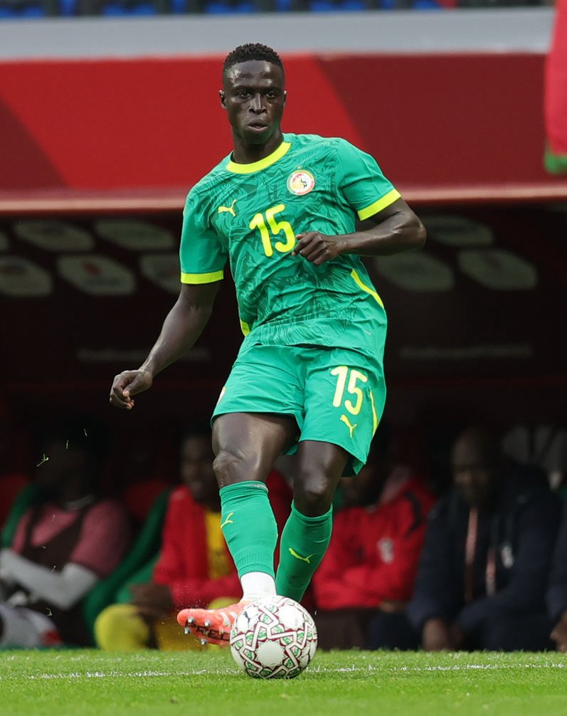 ActuFoot_'s tweet image. 🚨 𝗞𝗥𝗘𝗣𝗜𝗡 𝗗𝗜𝗔𝗧𝗧𝗔 🇸🇳 𝗦’𝗘𝗫𝗣𝗥𝗜𝗠𝗘 𝗦𝗨𝗥 𝗦𝗢𝗡 𝗘́𝗧𝗔𝗧 𝗗𝗘 𝗦𝗔𝗡𝗧𝗘́ 𝗘𝗧 𝗦𝗢𝗡 𝗙𝗢𝗥𝗙𝗔𝗜𝗧 𝗘𝗡 𝗙𝗜𝗡𝗔𝗟𝗘 𝗗𝗘 𝗟𝗔 𝗖𝗔𝗡 🤒 :

« 𝗟𝗲 𝗺𝗮𝘁𝗶𝗻 𝗱𝘂 𝗺𝗮𝘁𝗰𝗵, 𝗷𝗲 𝗻𝗲 𝗺𝗲 𝘀𝗲𝗻𝘁𝗮𝗶𝘀 𝗽𝗮𝘀 𝘁𝗿𝗲̀𝘀 𝗯𝗶𝗲𝗻, mais je me disais que c’était…