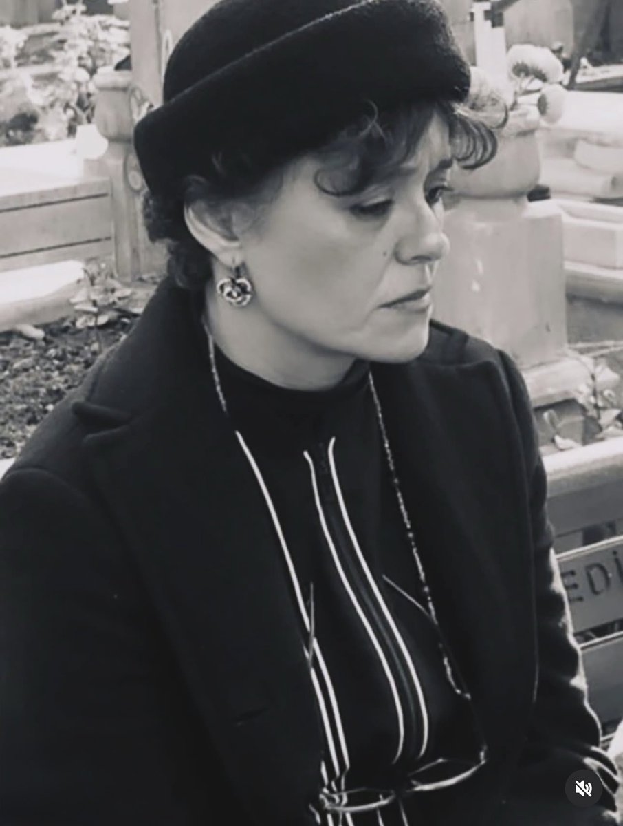 memleketyoutube's tweet image. Yüce Allah’a yemin olsun.

Bu annenin gözyaşlarına yenileceksiniz.