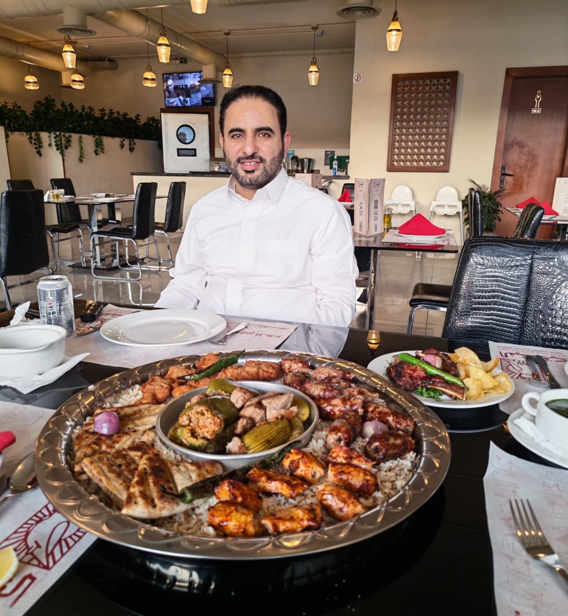 صورة مع شخصي الكريم 🤣