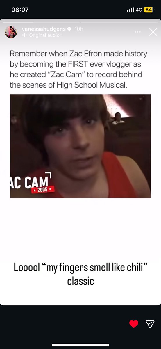 idatecedric's tweet image. QUE ISSO AQUI