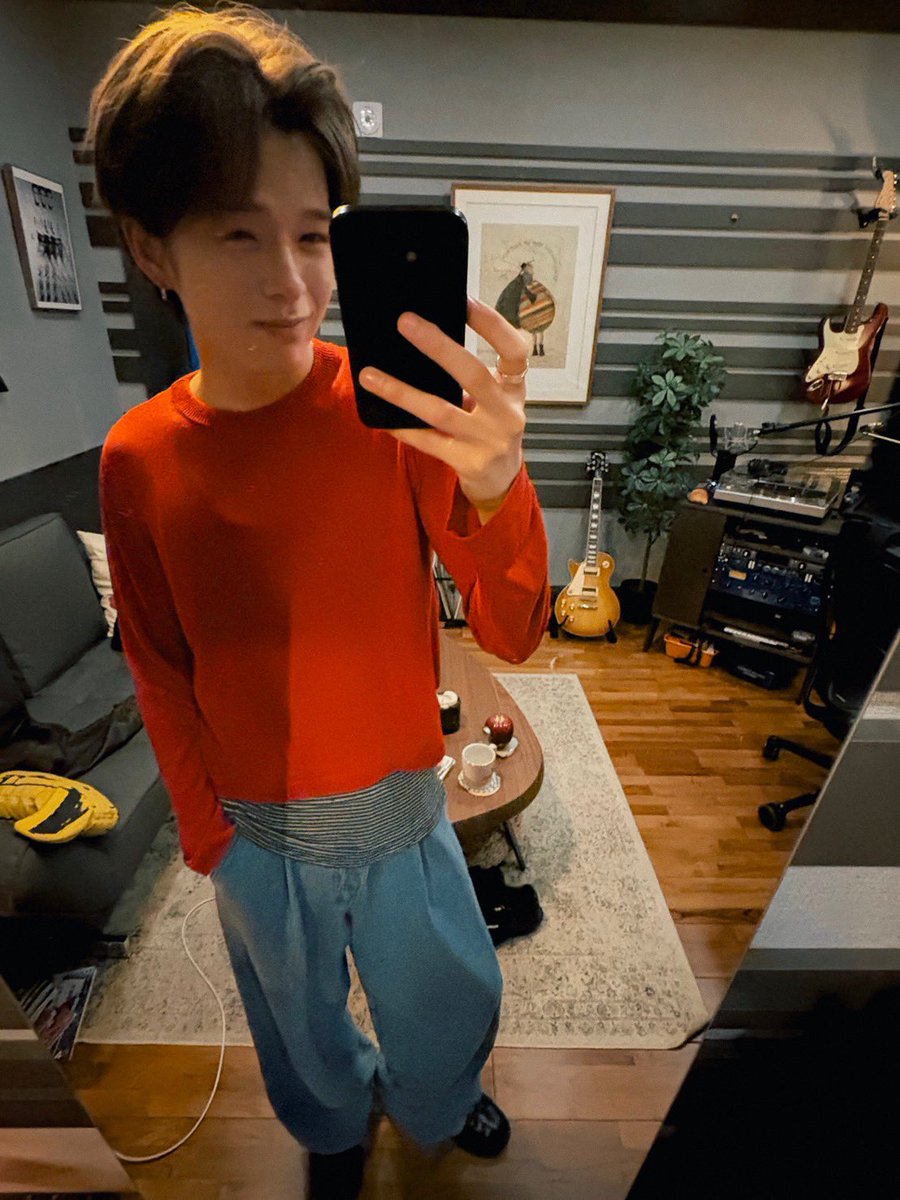 朝光だからお洒落に見えるけど、トイレ行って帰って来た時の園の子達と同じ服装してて可愛い^ ^