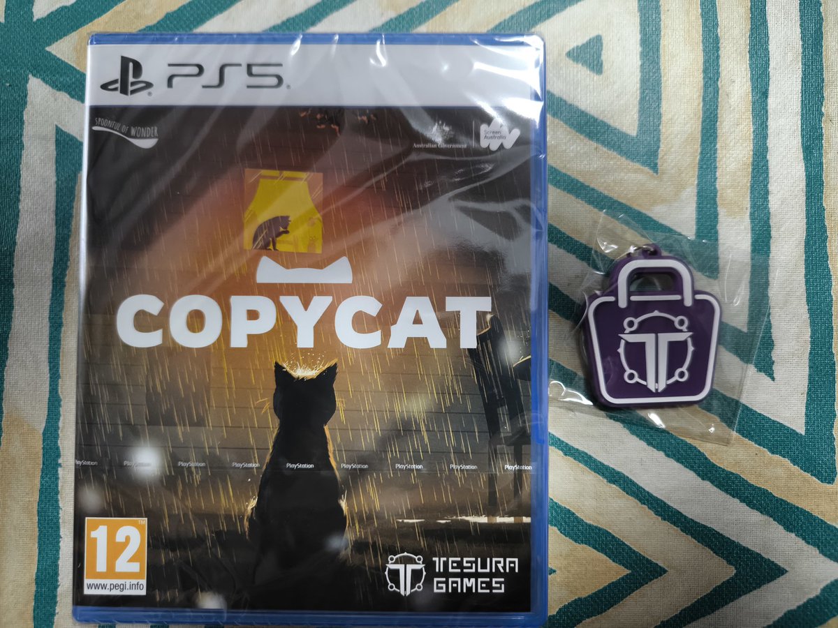 RaydenJesus's tweet image. Bueno pues por fin me he hecho con este juego, que no encontraba por ningún lado, no sé si se ha agotado y tiene que salir una remesa nueva, el caso es q x ninguna tienda o página lo veía. Lo he pedido a @TesuraGames  y en un día en casa con regalito d llavero
#videogames #PS5