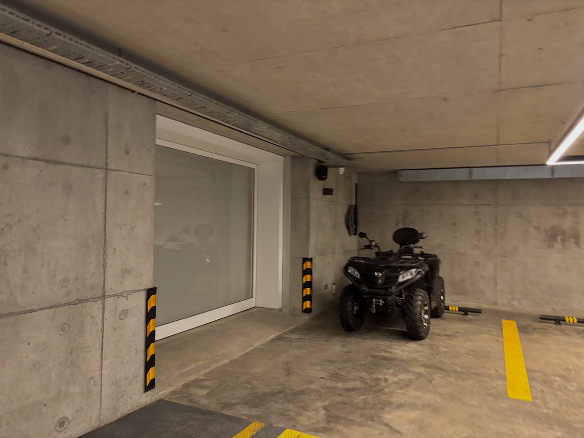 semayserbest's tweet image. Garage #commutework