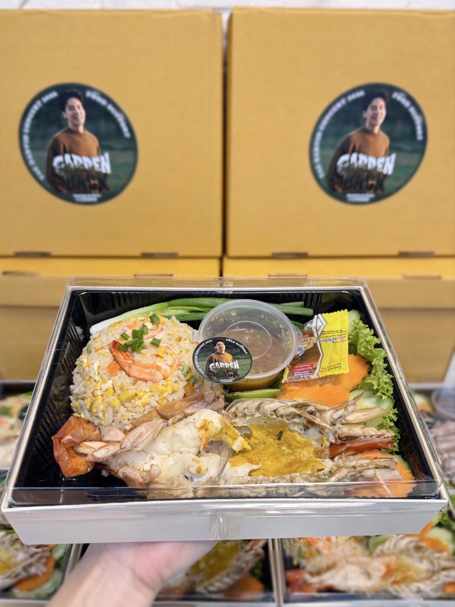 kringklong's tweet photo. | FOOD SUPPORT 🍱✩˚.⋆
Thank you for the food support order from the fans of K.#TaeDarvid 🍅
During the #GardenBackConcert we hope this meal brings you encouragement❕😋
กริ๊งกล่อง 🍱 อาหารกล่องเดลิเวอรี่
เสิร์ฟร้อน อร่อย ด้วยวัตถุดิบคุณภาพ❤️
#foodsupport #kringklongfoodbox https://t.co/OT9abwIBm2