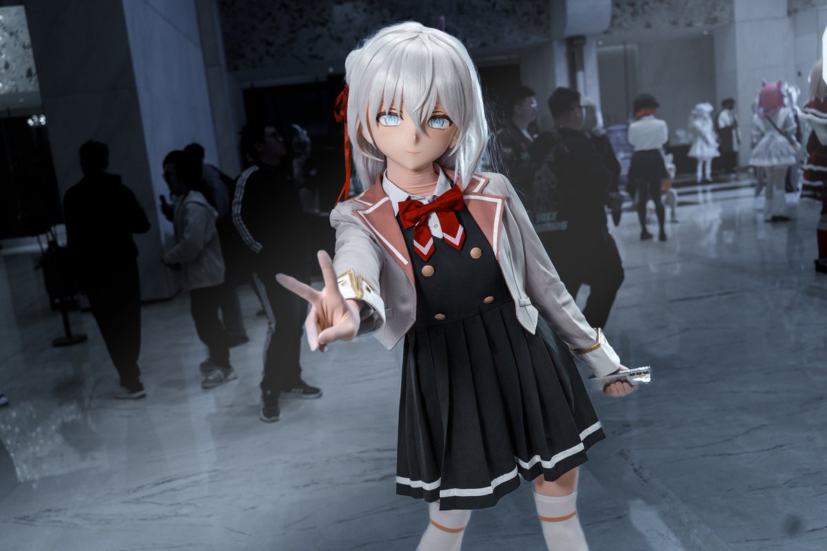 르네/René tweet media