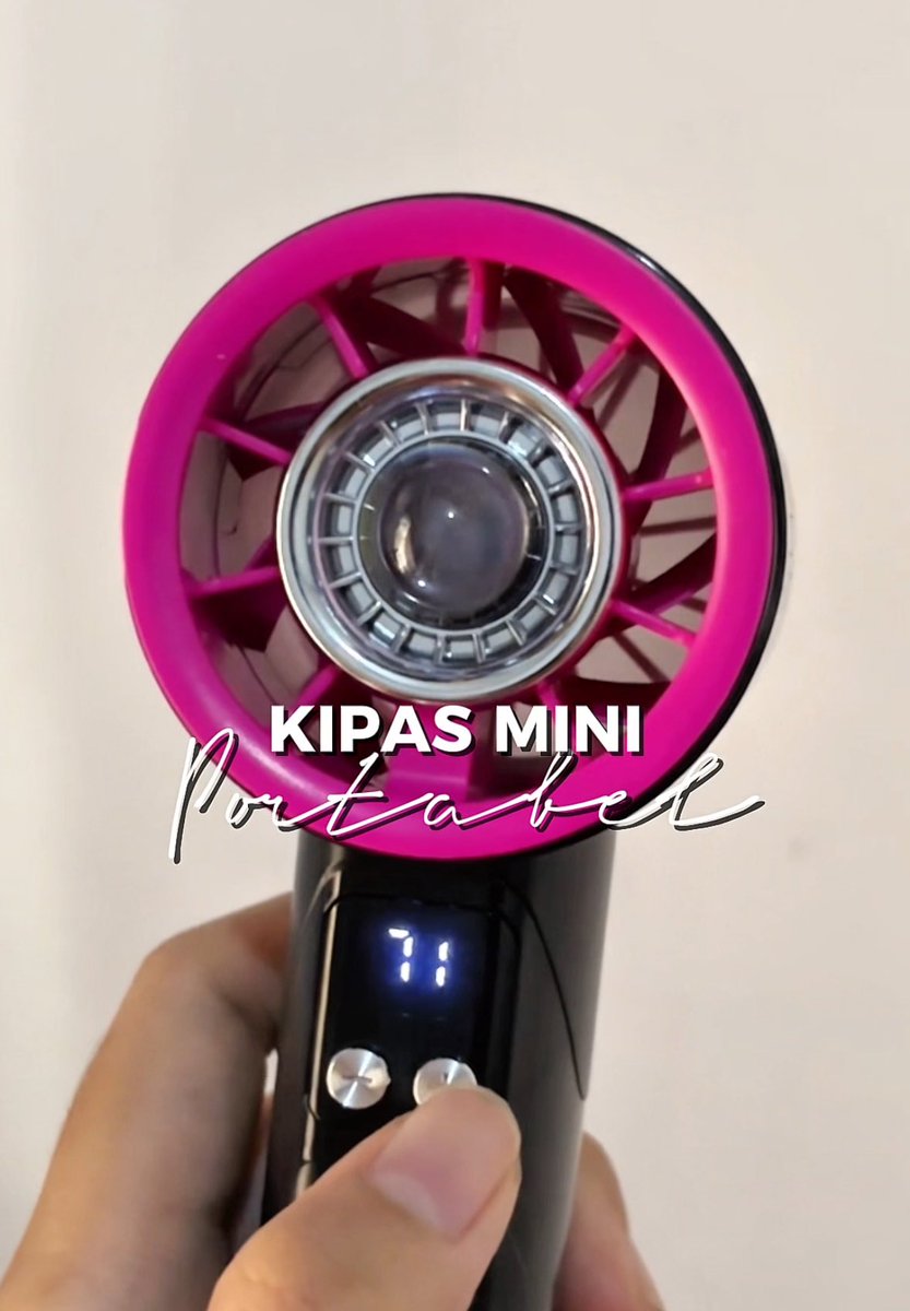 Intjerest's tweet image. YAKIN INI WORTH IT TO PRICE BANGET SII!
kipas portabel 2 in 1 super cepat PLUS ada senternya pulaa😭🫶🏻
