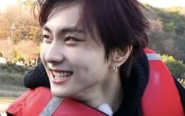 Hunmu02's tweet image. 나도 이만큼 행복해지고 싶음 지금