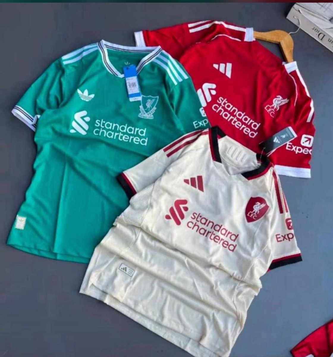 TeanuhB's tweet image. Life is short, the season is shorter, buy the damn jersey🙂‍↔️customized jerseys are available at 65k. Call/ WhatsApp 0706358969