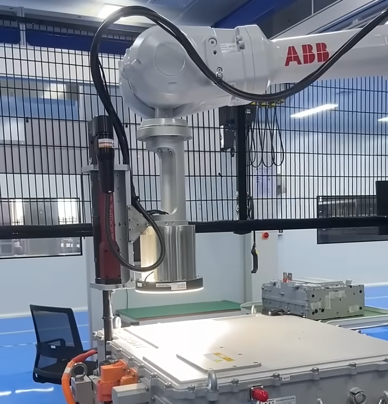 XinhanRobotics's tweet photo. Good assembly starts with stability. ⚙️ https://t.co/1mzqN9fhoC