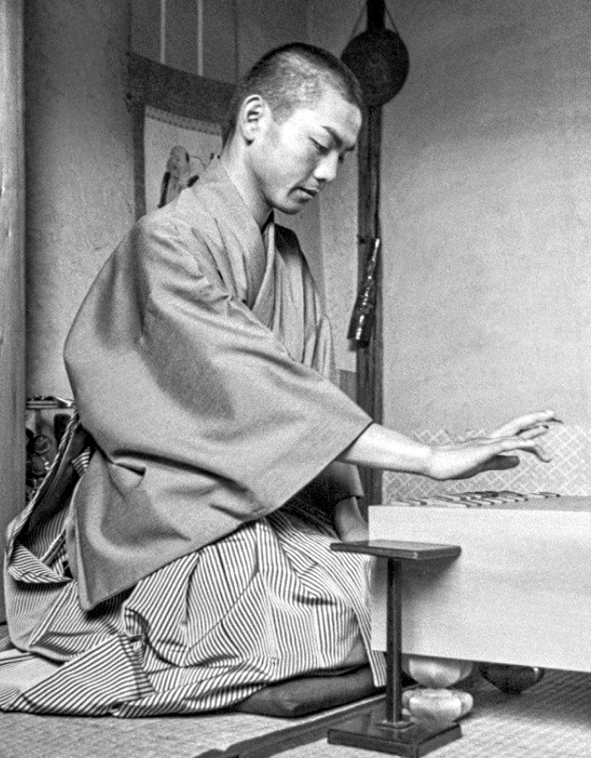 ひふみんが亡くなった。 晩年のチャーミングな印象が強いので、70年前