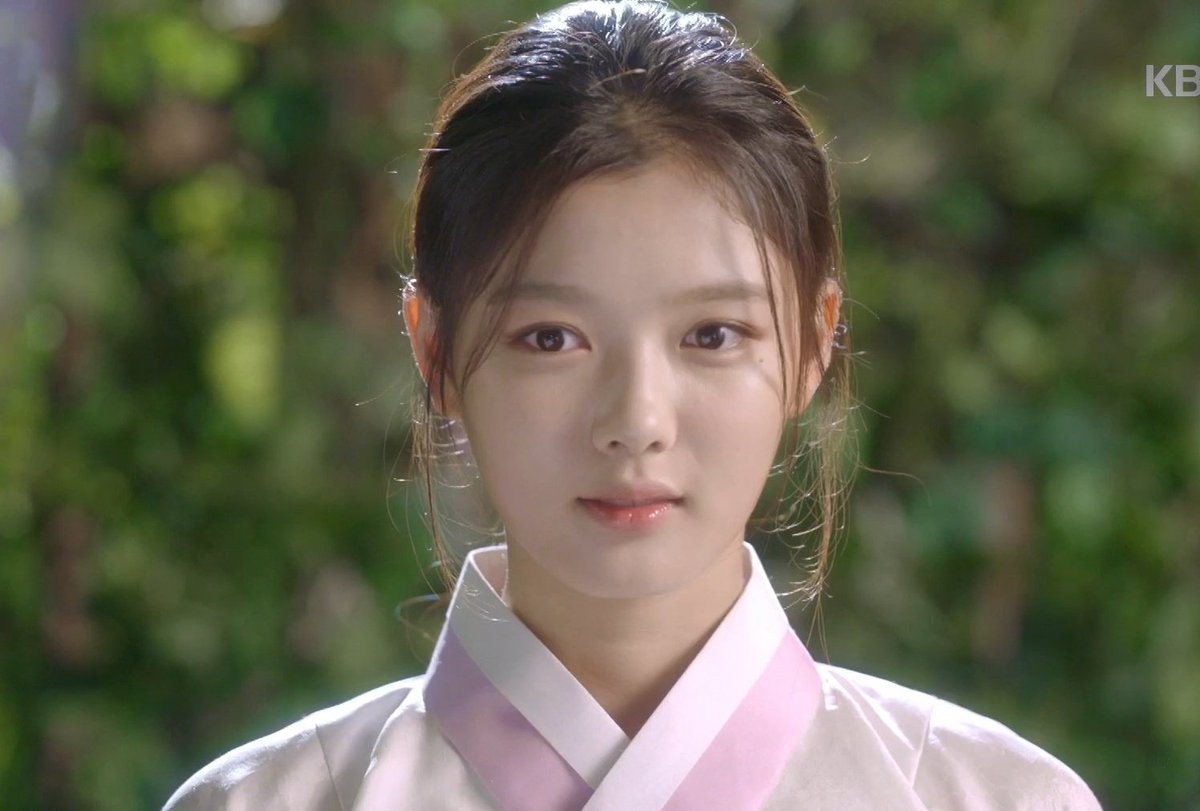 qnwkehlrlAZA's tweet image. 계정초부터 하고 싶었던건데 여자들의 여자 취향 공유 플로우 만들고싶엇습니다
인용으로 공유해주실분(사진plz)

(본심: 사실 제여자들 그냥 소개하고 싶었어요)

저 정말 토끼상 강아지상 여자들 사랑하고요 
토끼상 대표적으로 🐰김지원 김유정 수지 정소민🐰

저 정말 이 여자들의 드라마 싹다…