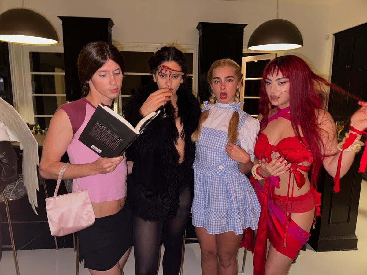 HAPPY BIRTHDAY <a href="/vondutchari/">lianna🧚🏽</a> I LOVE YOU SO MUCH!!!! ITS LIANNA DAY 💟✅