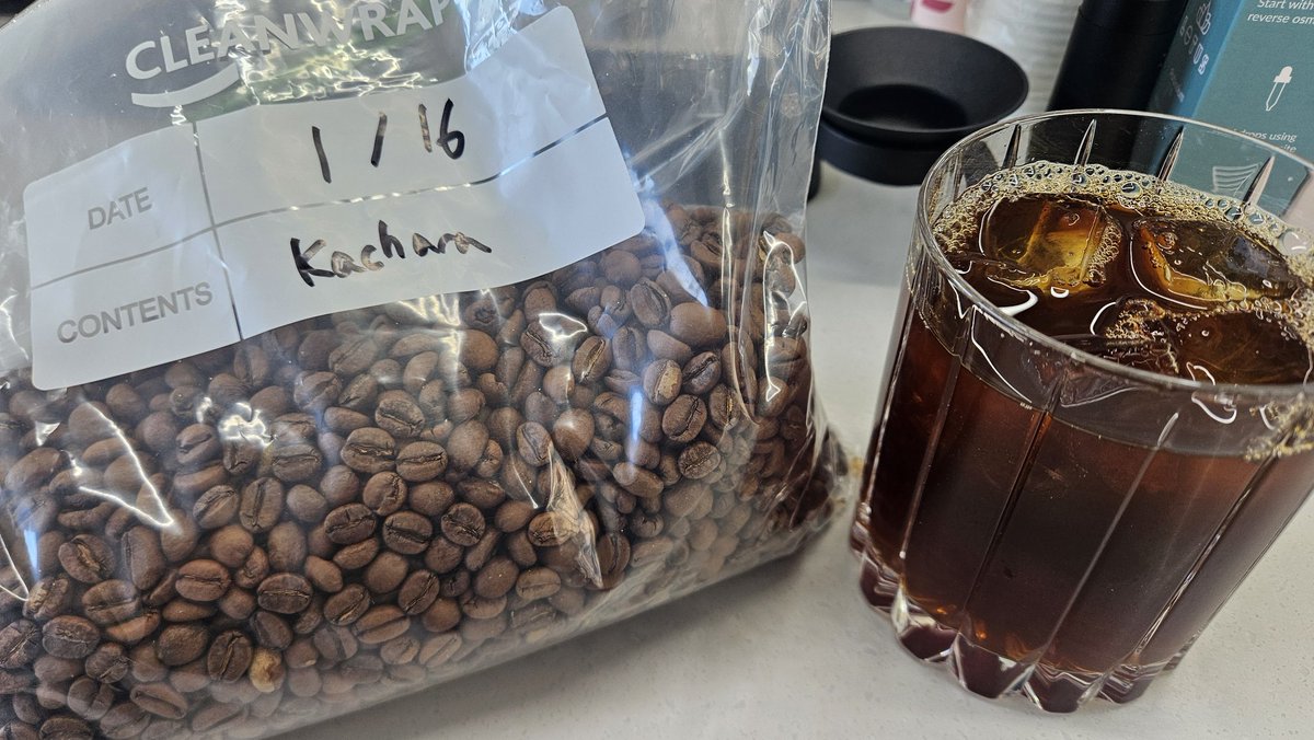 ラテページ WPM 8oz ラテアートカップ CUP240 | フジ産業公式オンラインショップ