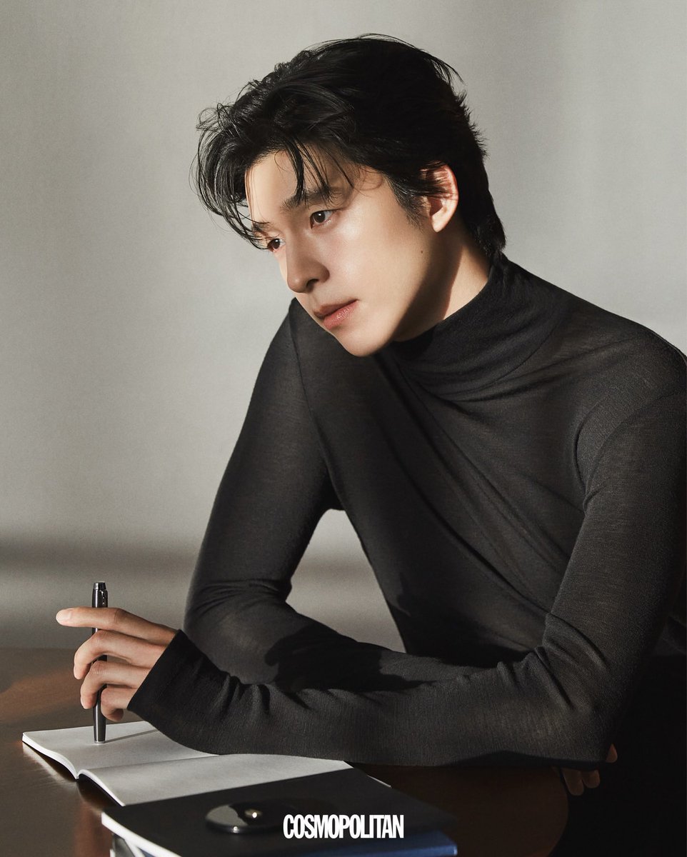 HOW ABOUT THIS GORGEOUS PAIRING❤️
#GoYounJung x #HongKyung