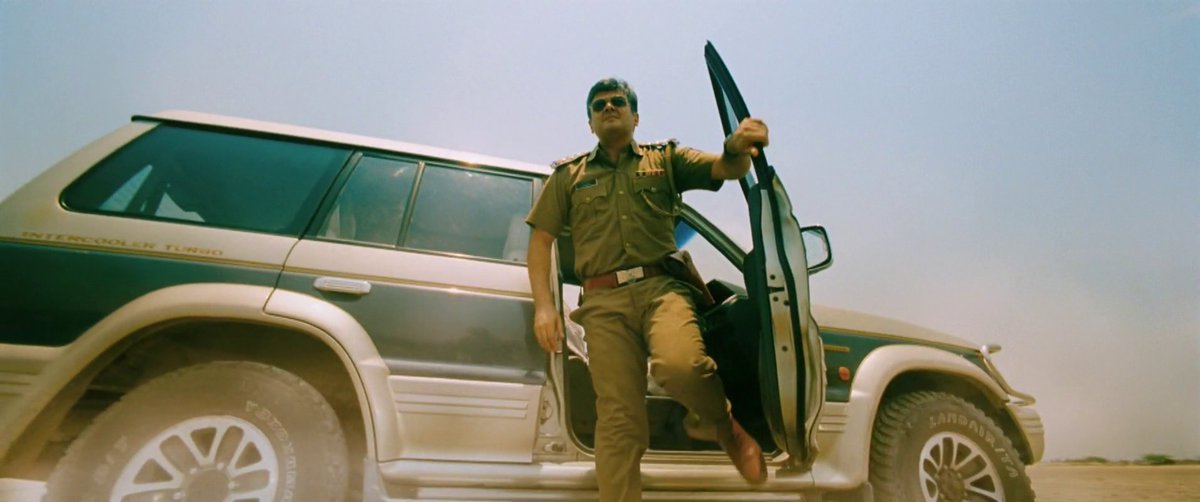 LetsXOtt's tweet photo. #AjithKumar 's Mankatha has surpassed the final BookMyShow Pre-Sales of Sachein (73K) &amp; Padayappa (66K).

HYPE is Real 💥🔥 #Mankatha https://t.co/norahK5HFm