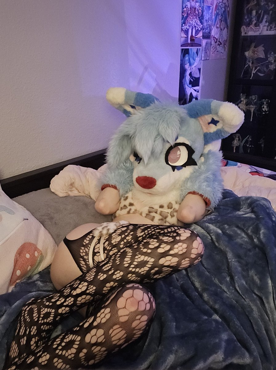 SleepySaturn 💤 tweet media