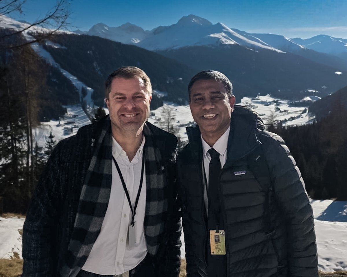 Dan Wright tweet media