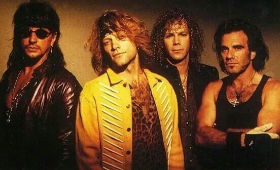 lena836's tweet photo. Happy Thursday Jovi friends ❤️ 
#BonJovi https://t.co/UvWP8j2diP