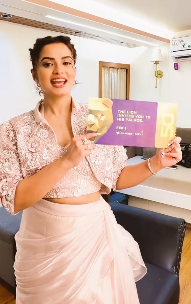 SakshiMish30028's tweet image. Breaking 📢
Bigg Boss was just the beginning. The 50 is the real test💥 Next confirm Contestant Neelam giri ..

#Neelamgiri
#Bigboss19 #Mridultiwari #TanyaMittal𓃵