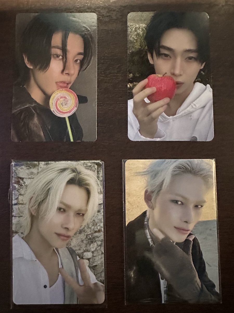 こあら tweet media