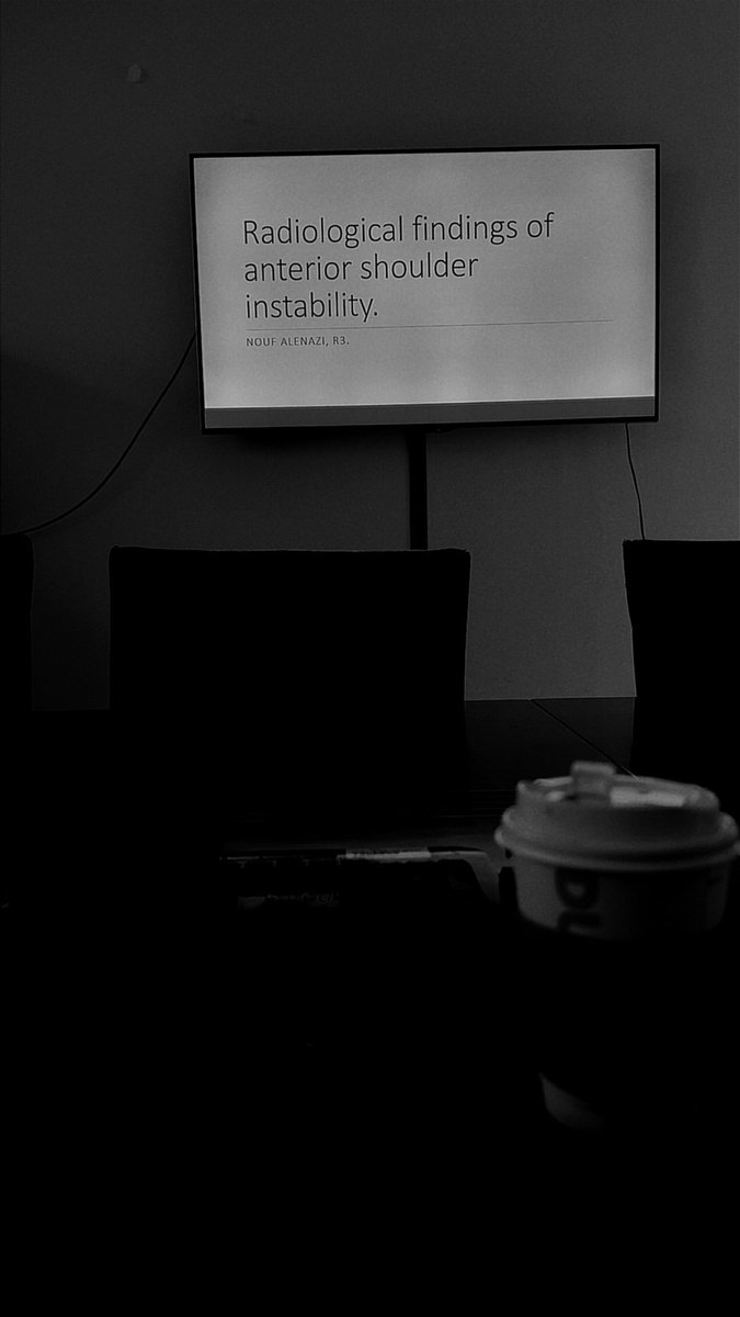 1Nnouff's tweet photo. I got positive feedback after this presentation which made my weekend already 😋😋❤️ https://t.co/m70OesLylF